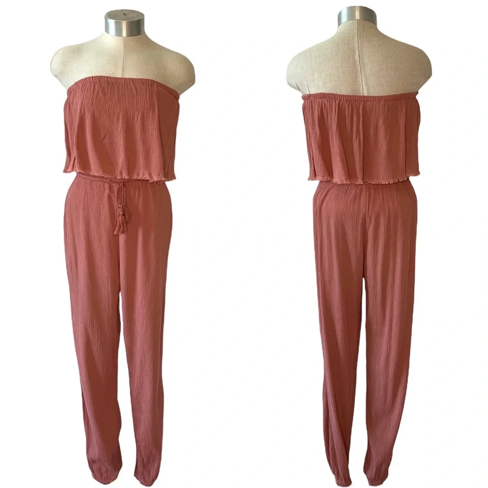 •SOLD•AERIE Rose Pink Crinkle Fabric Strapless Elastic Cuff Jumpsuit Size Small - Picture 1 of 6